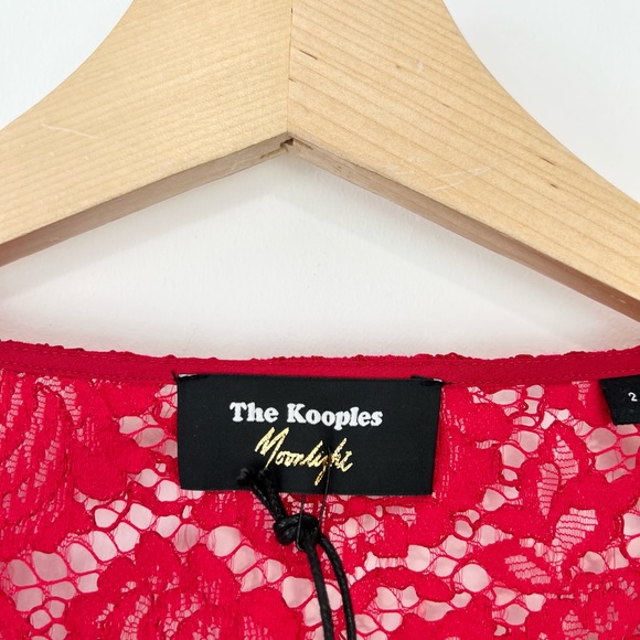 The Kooples Moonlight Red Floral Lace Vampire A Line Brooch Blouse UK M - Picture 4 of 12